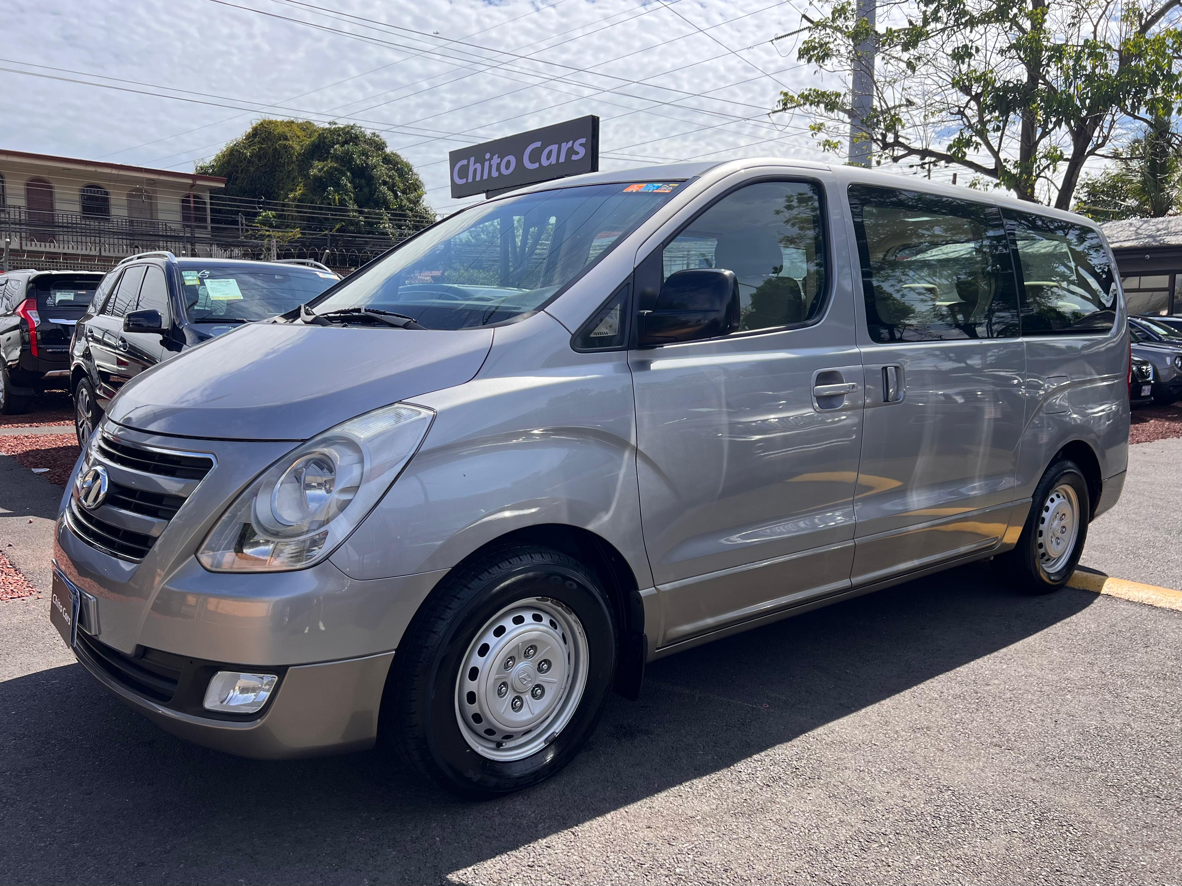 HYUNDAI H1 2017 AUTOMÁTICO 4X2