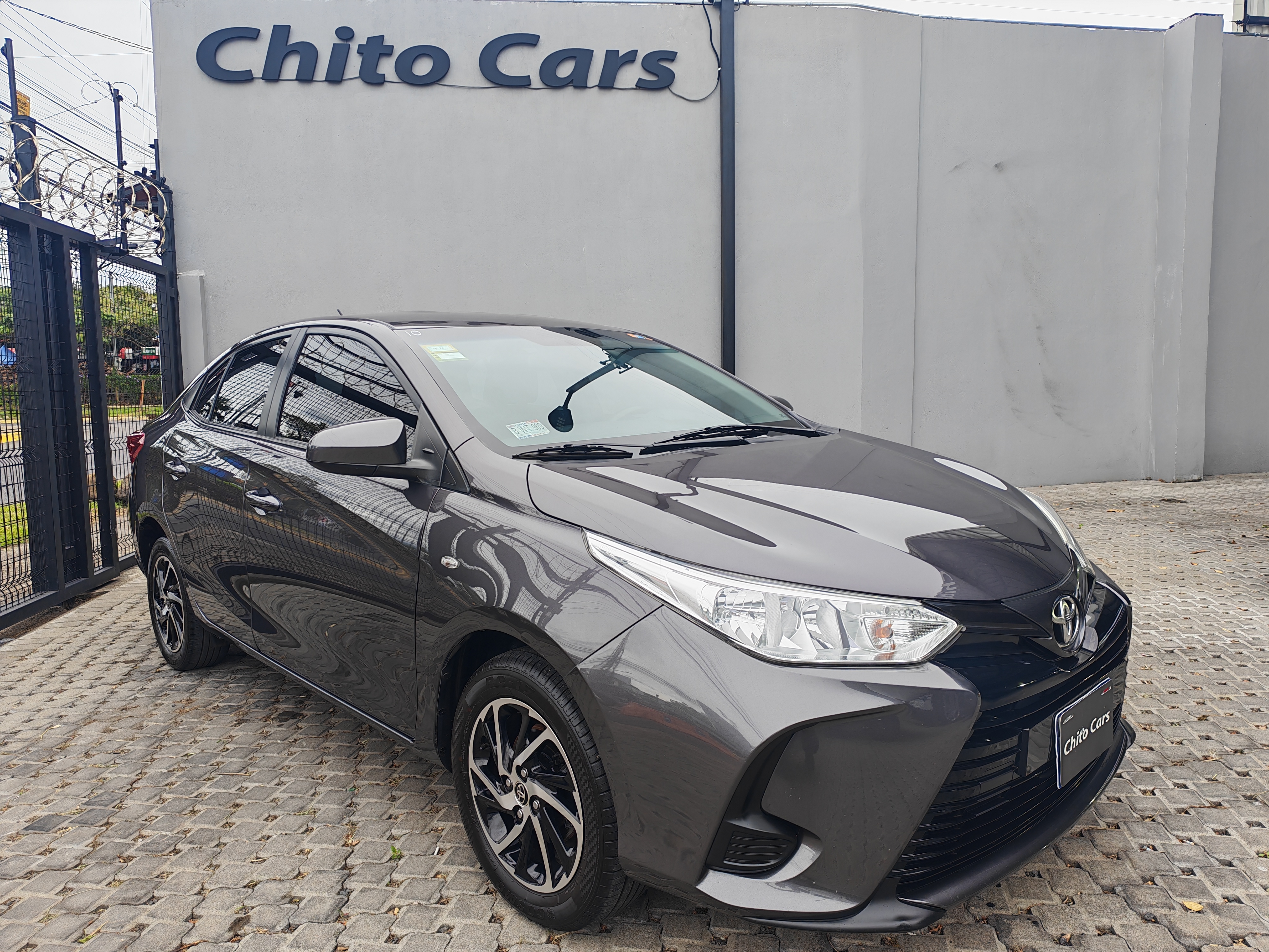 Toyota Yaris E 2023 Automático 4x2