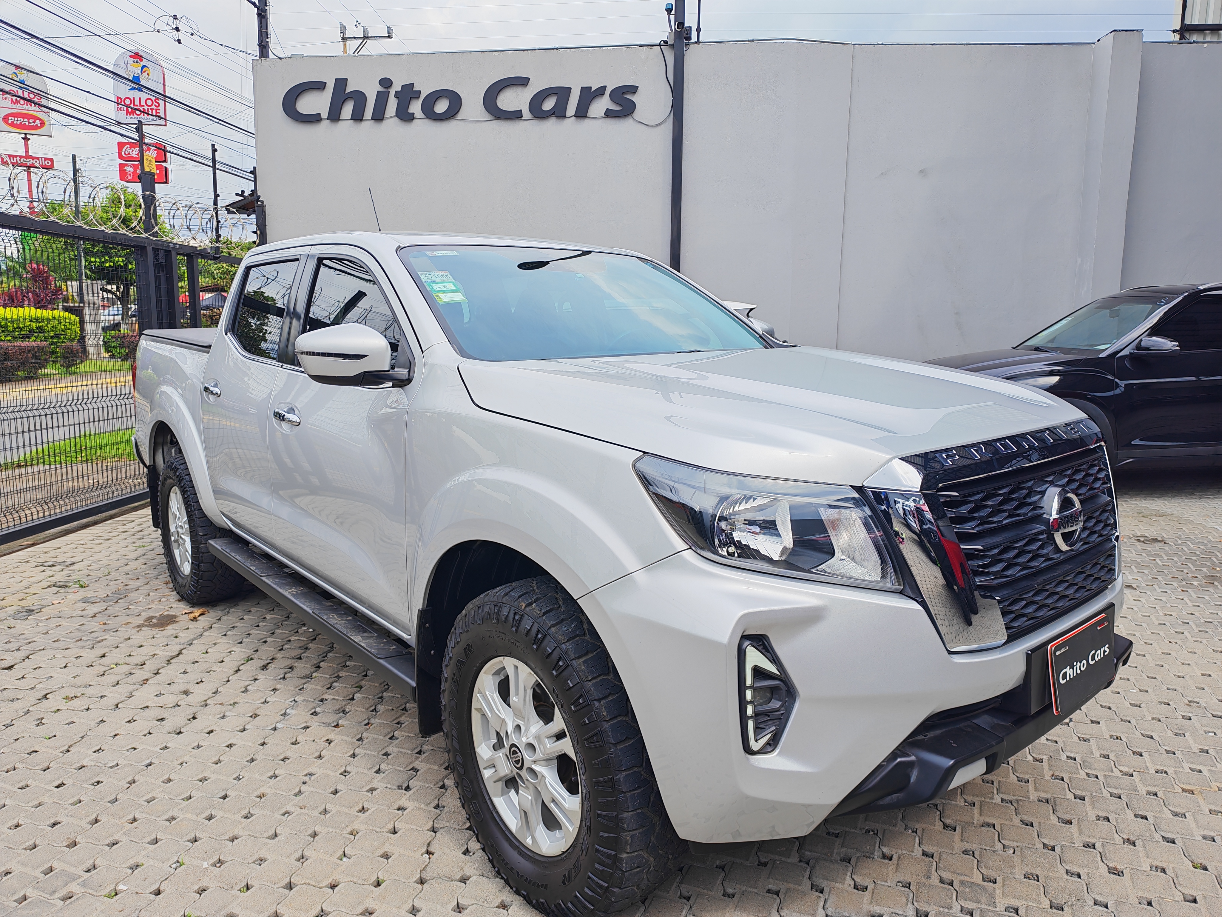 Nissan Frontier XE 2021 Automatico 4x4